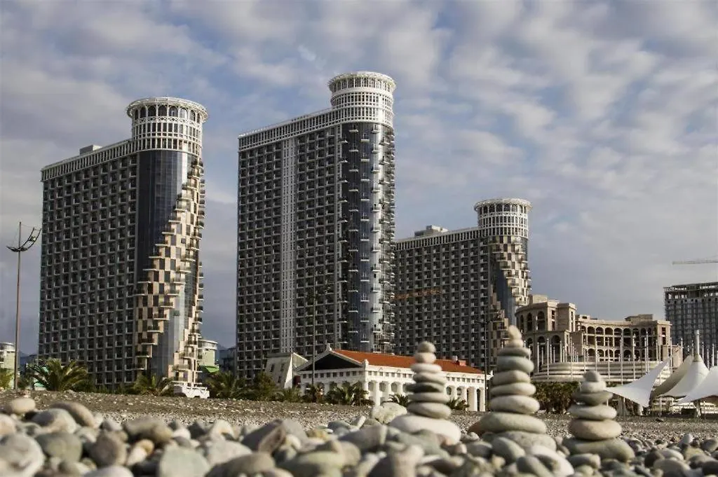 Royal Apartments Orbi Batumi 0*,